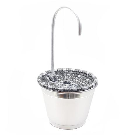 Bebedouro tipo fonte para gatos prime alumínio 220v - Aquária Menor preço em Bebedouro tipo fonte para gatos prime alumínio 220v - Aquária