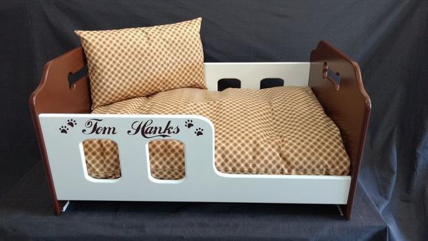 Berço Cama para Cães em Madeira - Tamanho M 68x45 - Cor Marrom - Artesanato jsl pet Menor preço em Berço Cama para Cães em Madeira - Tamanho M 68x45 - Cor Marrom - Artesanato jsl pet