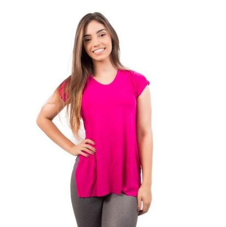 blusa sobre legging fitness