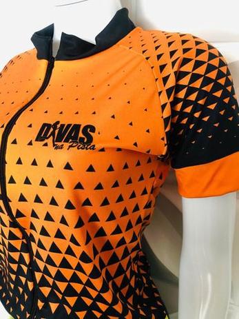 terno com blusa rosa