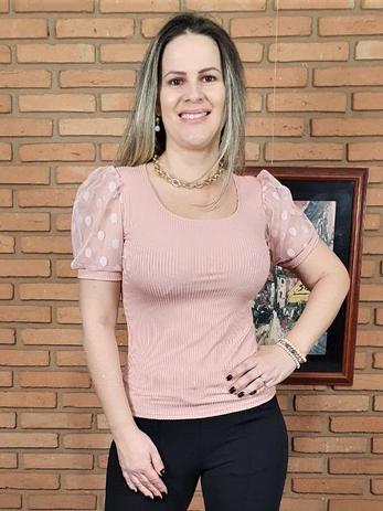 blusa de tule manga princesa