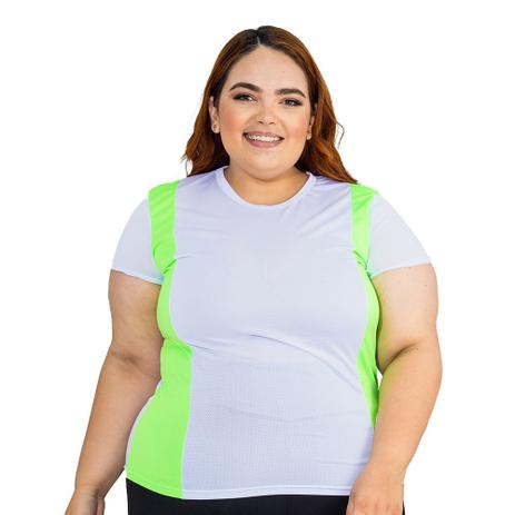 camiseta esportiva feminina plus size