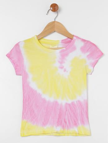 tie dye em blusa amarela