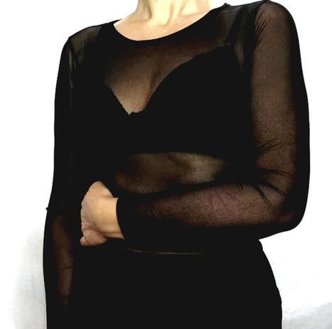 blusa tule preto transparente