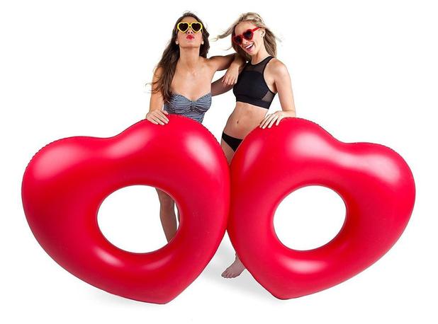 Boia de Coração Duplo Divertida Gigante para Piscina Bel Fix Menor preço em Boia de Coração Duplo Divertida Gigante para Piscina Bel Fix