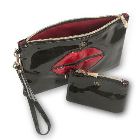 Bolsa Cluch / Necessaire Kiss Me Gio Antonelli GIO5806 Pt/Vm Menor preço em Bolsa Cluch / Necessaire Kiss Me Gio Antonelli GIO5806 Pt/Vm