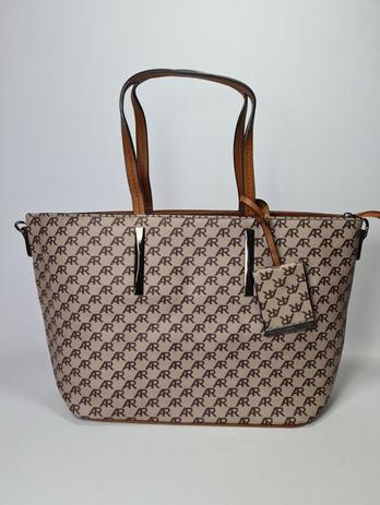 mk's tote bolsas and monogramming