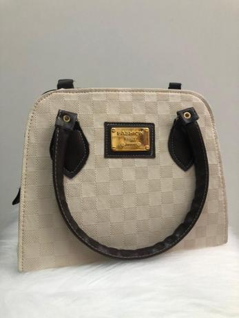 nice small bolsas