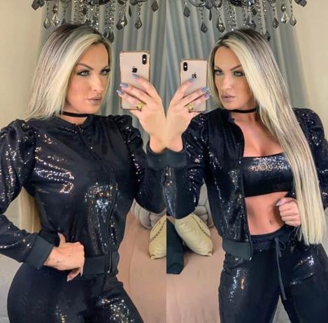 roupas femininas com brilho