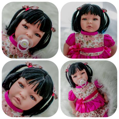 Boneca Bebê Tipo Reborn Realista Morena - Kit Acessórios - Sonho De Amor Menor preço em Boneca Bebê Tipo Reborn Realista Morena - Kit Acessórios - Sonho De Amor
