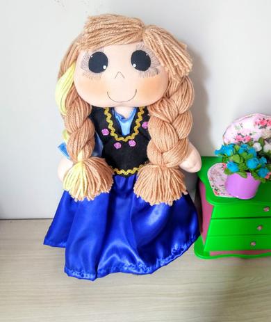 Boneca de Pano Frozen Anna- 40cm - Encantos da bea é boa?