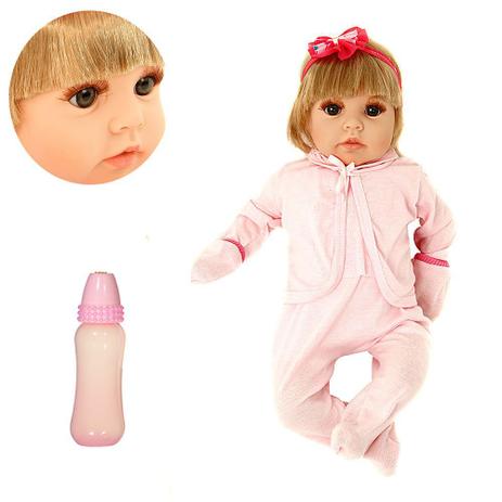 Boneca da marca clearance