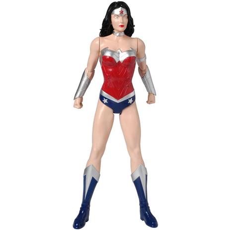 Boneca Wonder Woman 25Cm Com Som - Candide Menor preço em Boneca Wonder Woman 25Cm Com Som - Candide