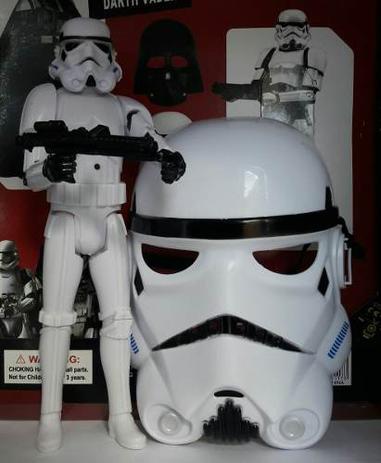 Boneco Stormtrooper Star Wars 30 cm Som Luz + Máscara - Ptoys Menor preço em Boneco Stormtrooper Star Wars 30 cm Som Luz + Máscara - Ptoys