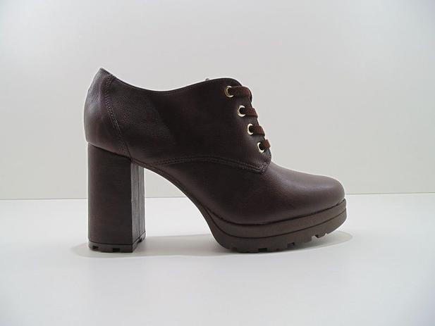 bota meia pata cano curto