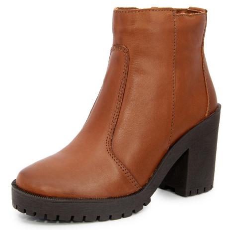 bota cano curto couro caramelo
