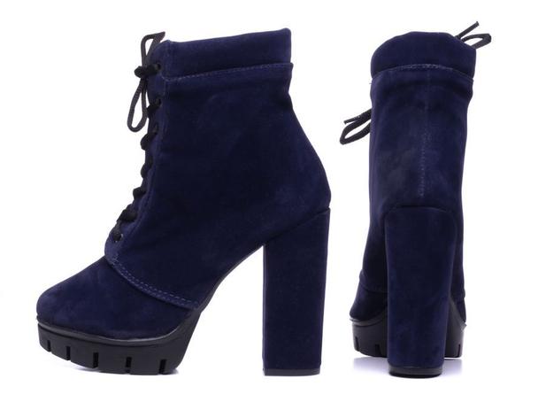 Bota Cano Curto Feminina Azul Camurça Cadarço Saldo Alto - Torricella -  Moda Feminina - Magazine Luiza