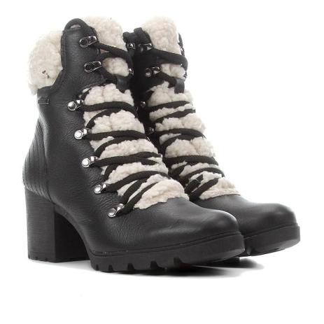 bota coturno com pelo