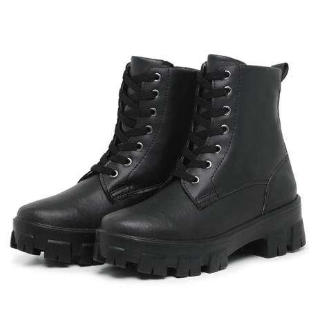 Bota Coturno Plataforma Tratorada Feminina Preto Fosco - Ferrarelo -  Coturno Feminino - Magazine Luiza