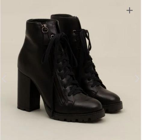 Bota Curta em Couro - Sonho Dos Pés Menor preço em Bota Curta em Couro - Sonho Dos Pés