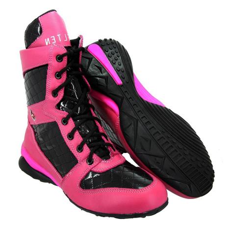 bota de pular em academia