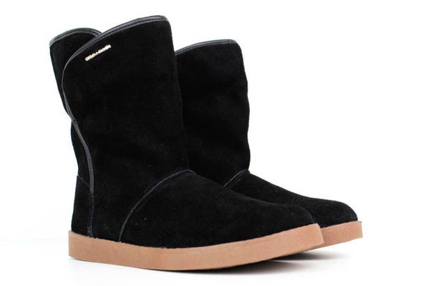 bota com pelo feminina