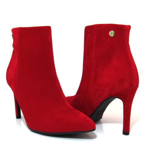 bota vermelha vizzano