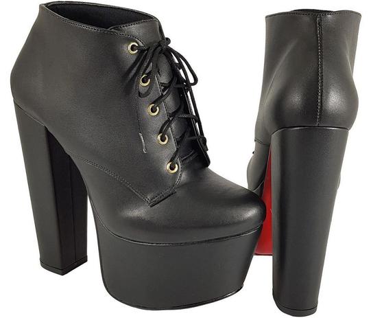 bota de salto grosso cano curto