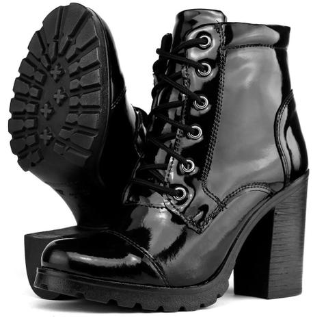 bota tratorada preta