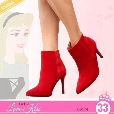 bota vermelha feminina