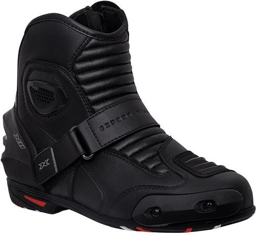 bota de couro motoqueiro