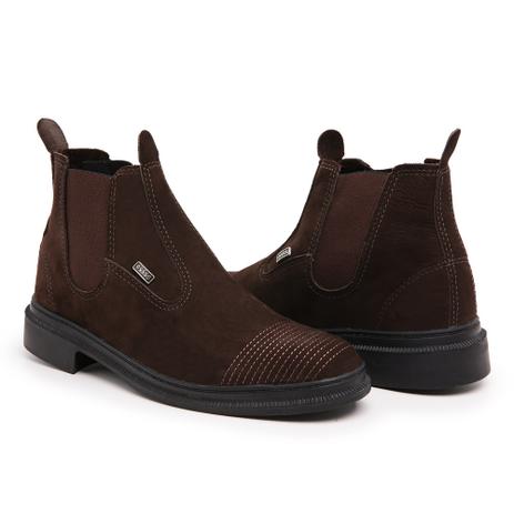 bota pega forte
