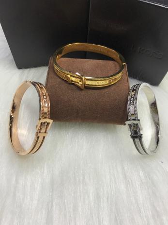 Bracelete Michael Kors Feminino Pulseiras Mk 8993 Menor preço em Bracelete Michael Kors Feminino Pulseiras Mk 8993