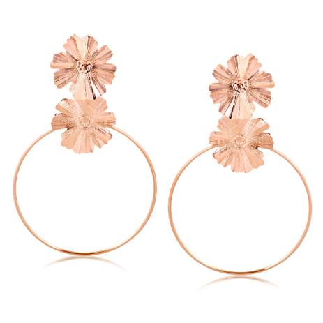 Brinco de argola frontal com duas flores texturizadas folheado em ouro rosé - 2180000001790 - Francisca joias contemporâneas Menor preço em Brinco de argola frontal com duas flores texturizadas folheado em ouro rosé - 2180000001790 - Francisca joias contemporâneas