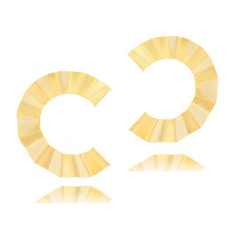 Brinco Meia Lua Karola Ondulado Folheado Ouro 18k - Lunozê Menor preço em Brinco Meia Lua Karola Ondulado Folheado Ouro 18k - Lunozê