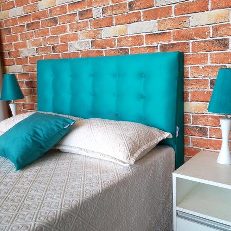 Cabeceira King Las Vegas Botone 15 Com Pes Suede Liso Azul Turquesa 195 x 120 Rbl Menor preço em Cabeceira King Las Vegas Botone 15 Com Pes Suede Liso Azul Turquesa 195 x 120 Rbl