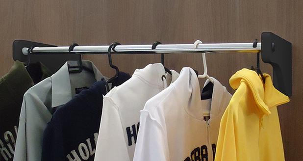 Cabideiro De Parede 90 cm Arara Camiseiro Calceiro - Preto Laca - Formalivre Menor preço em Cabideiro De Parede 90 cm Arara Camiseiro Calceiro - Preto Laca - Formalivre