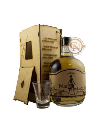Cachaça Maria Andante Ouro c/ Box de Madeira 670ml Menor preço em Cachaça Maria Andante Ouro c/ Box de Madeira 670ml