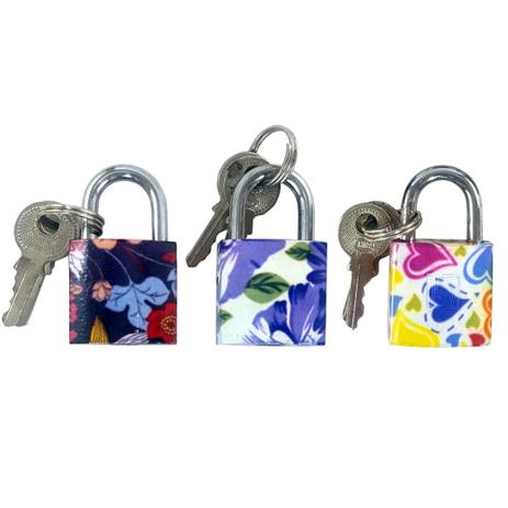 Cadeado 25mm Estampado Kit com 3 Peças 6 Chaves Shenling Padloc - Shenling padlock Menor preço em Cadeado 25mm Estampado Kit com 3 Peças 6 Chaves Shenling Padloc - Shenling padlock