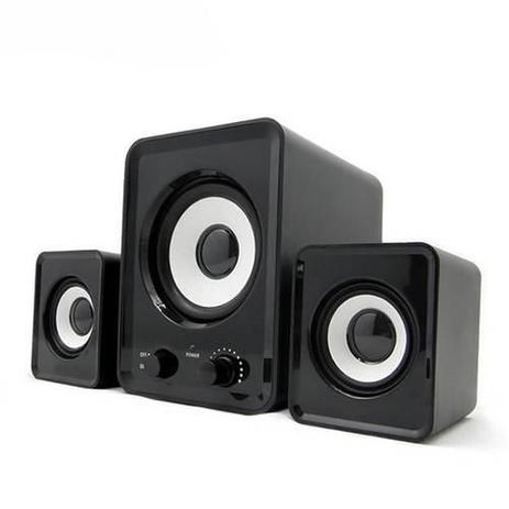 Caixa De Som 2.1 Subwoofer Usb 3x1 Cabo P2 VC-G200 - Preto - B max Menor preço em Caixa De Som 2.1 Subwoofer Usb 3x1 Cabo P2 VC-G200 - Preto - B max