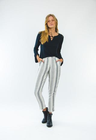 calça alfaiataria slim feminina