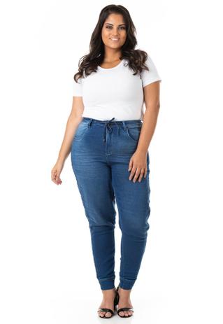 calça jeans jogger feminina plus size