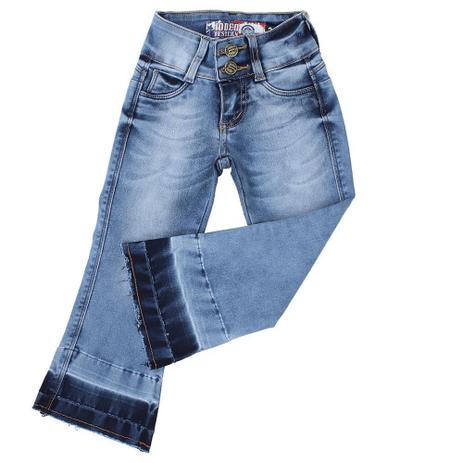calça pantalona de renda