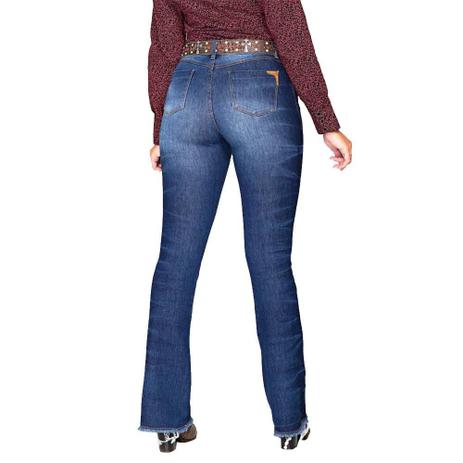 calça jeans feminina desfiada na barra