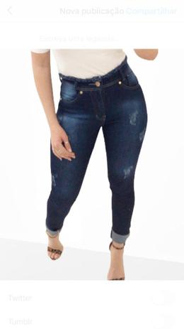 calça desfiada feminina