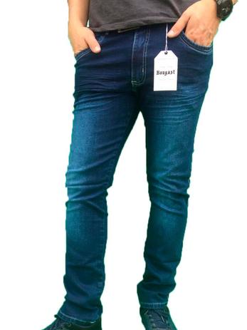 calça jeans com bastante elastano