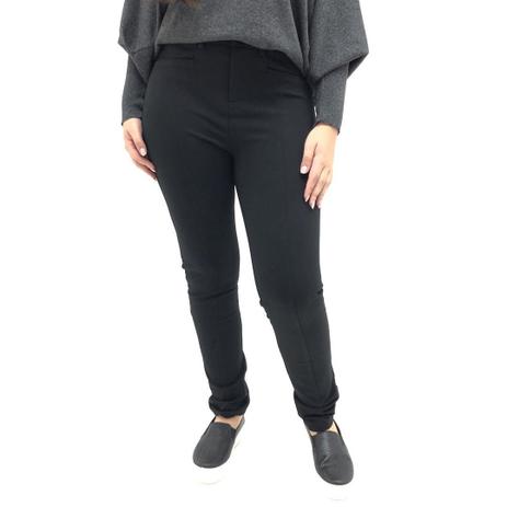 calça skinny preta feminina