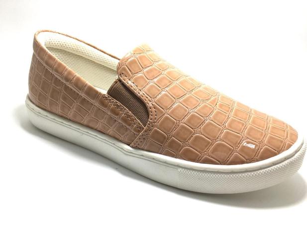 Calçado Feminino Tênis Slip On Nude Croco - Bel's Shoes - Slipper / Slip On  Feminino - Magazine Luiza