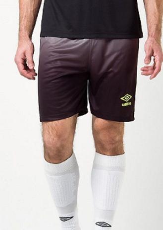 Calção Umbro Twr Degrade Masculino - Preto/Cinza Menor preço em Calção Umbro Twr Degrade Masculino - Preto/Cinza