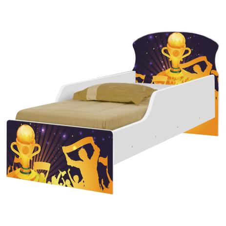 Cama Infantil Adesivada Futebol Troféu com Colchão - Tebarrot Menor preço em Cama Infantil Adesivada Futebol Troféu com Colchão - Tebarrot